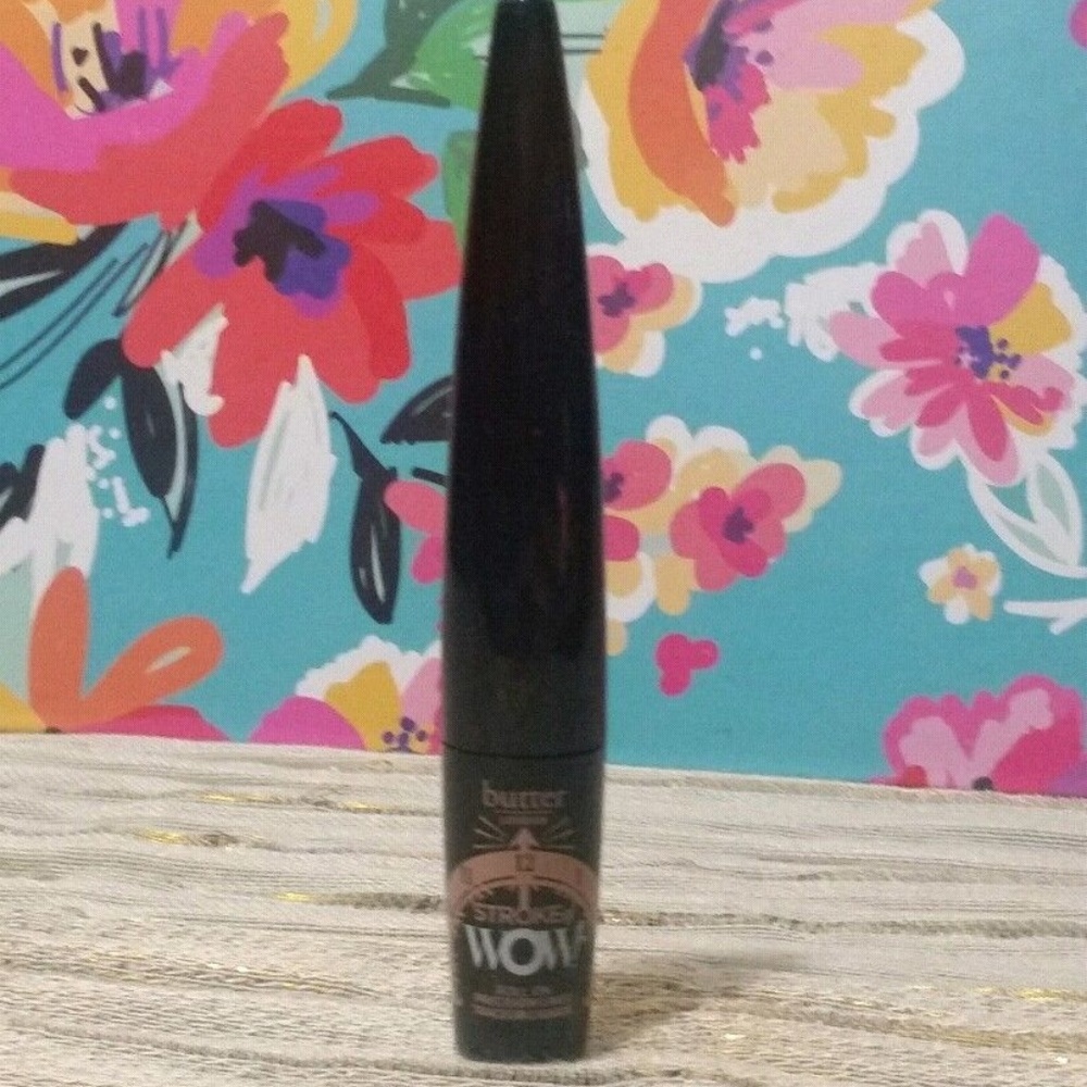 🚫SOLD🚫STROKE of WOW! Butter LONDON~NEW